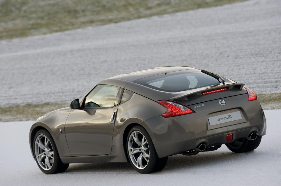  Nissan 370Z 2009 года  (фото 41 из 192)